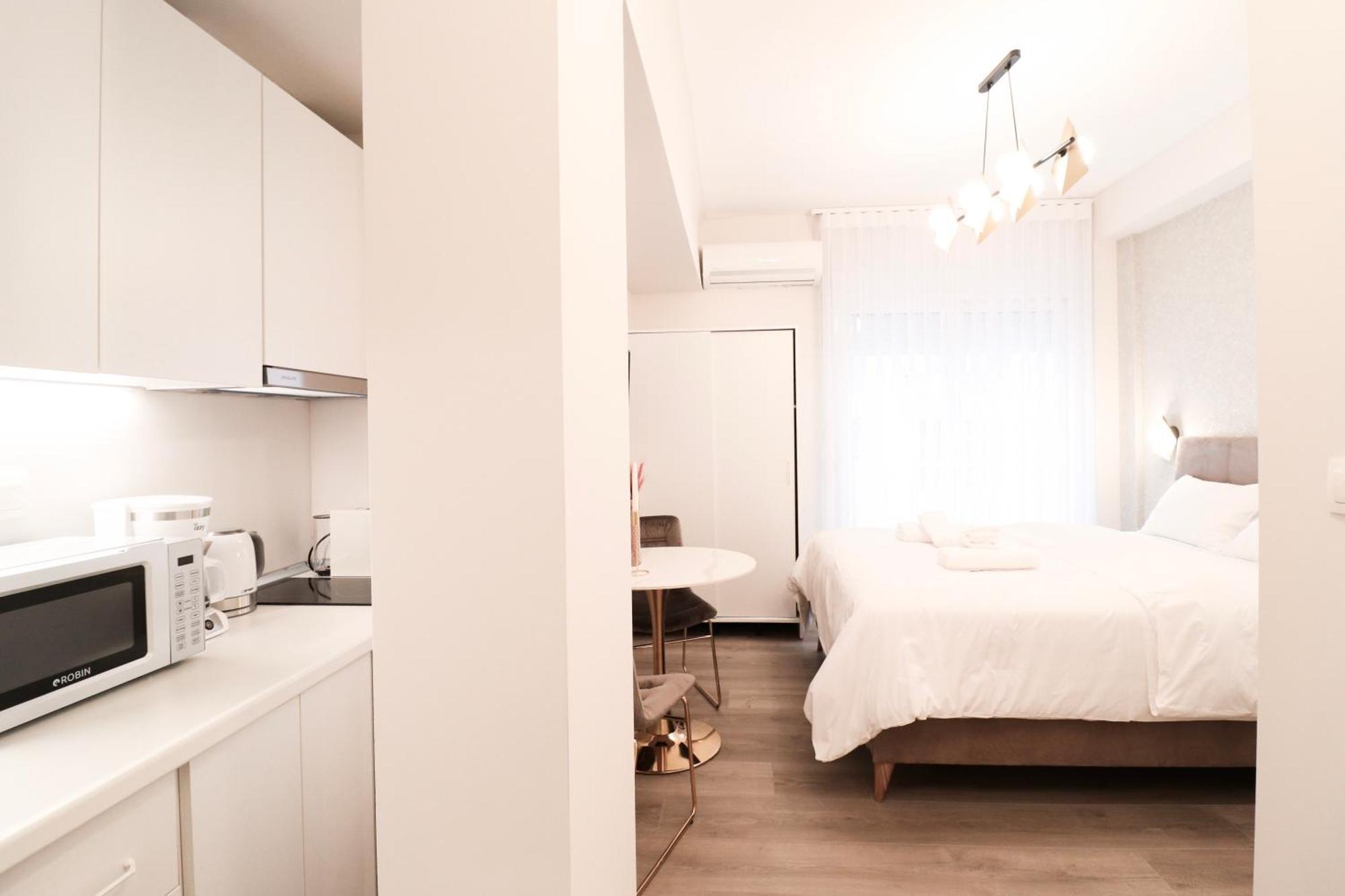 F & B Collection - Central Tesalonika Bagian luar foto